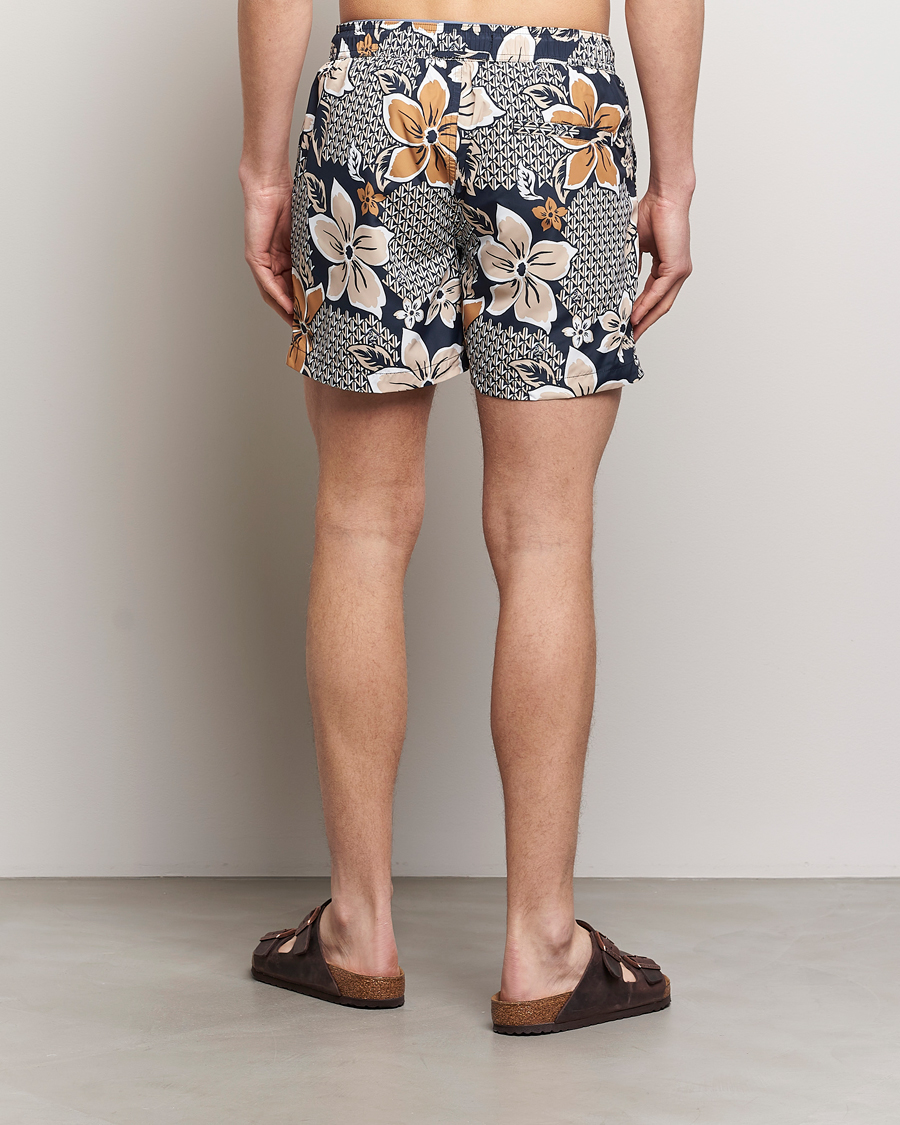 Homme | J.Lindeberg Banks Floral Swin Trunks Island Floral Mix | J.Lindeberg | Banks Floral Swin Trunks Island Floral Mix