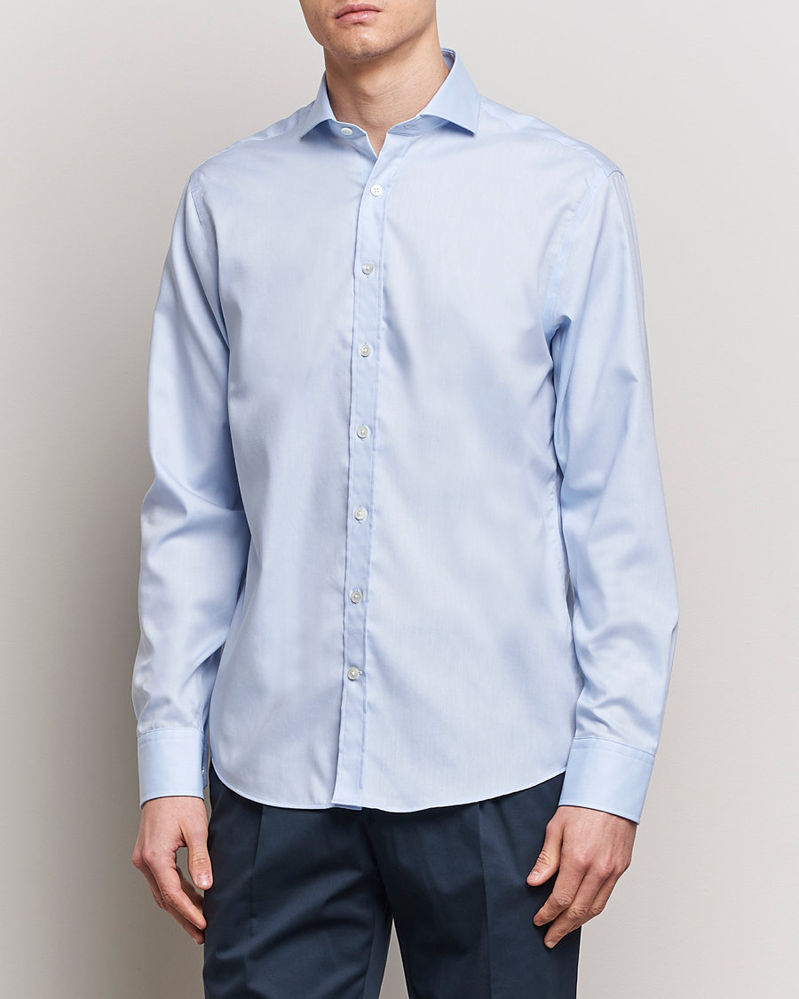 Homme | Chemises | Oscar Jacobson | Reg Fit Cut Away Non Iron Twill Light Blue