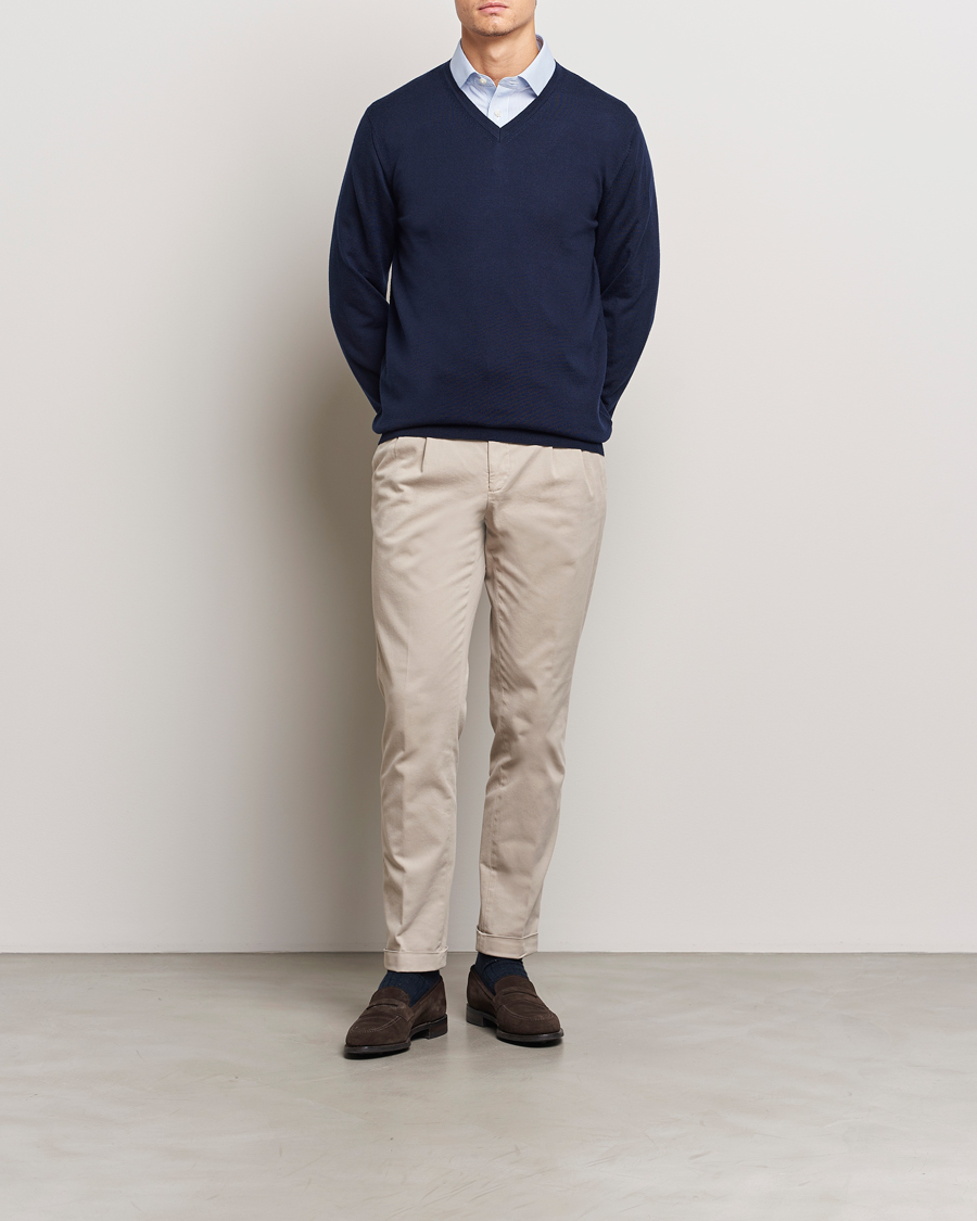 Homme | Pulls Et Tricots | Charles Tyrwhitt | Pure Merino V-Neck Jumper Navy