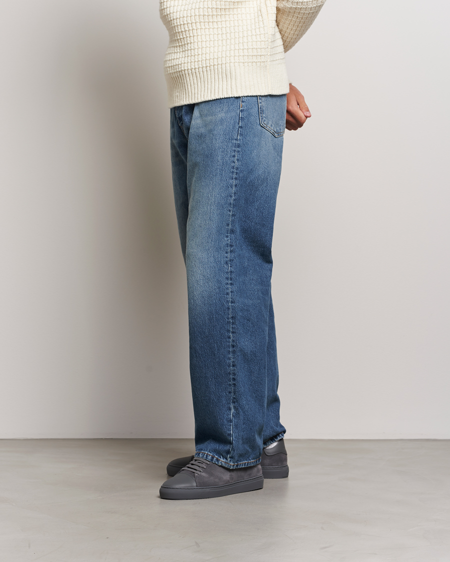 Homme | Axel Arigato Clean 90 Suede Cap Sneaker Dark Grey | Axel Arigato | Clean 90 Suede Cap Sneaker Dark Grey