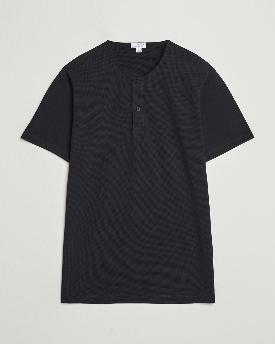 Homme | T-shirts | Sunspel | Riviera Henley Black
