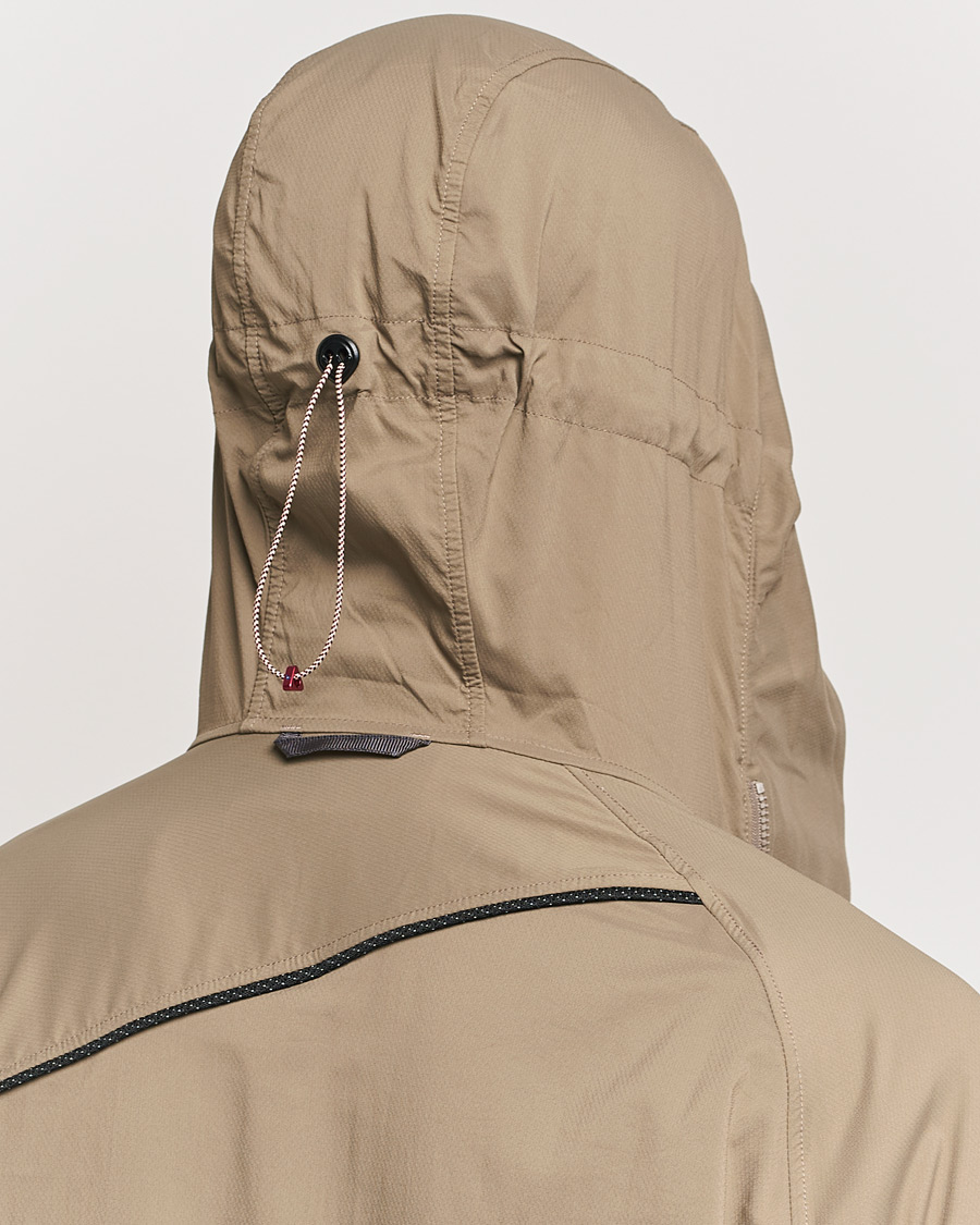 Homme | Manteaux Et Vestes | Klättermusen | 74 Levitend Active Hooded Jacket Dark Khaki
