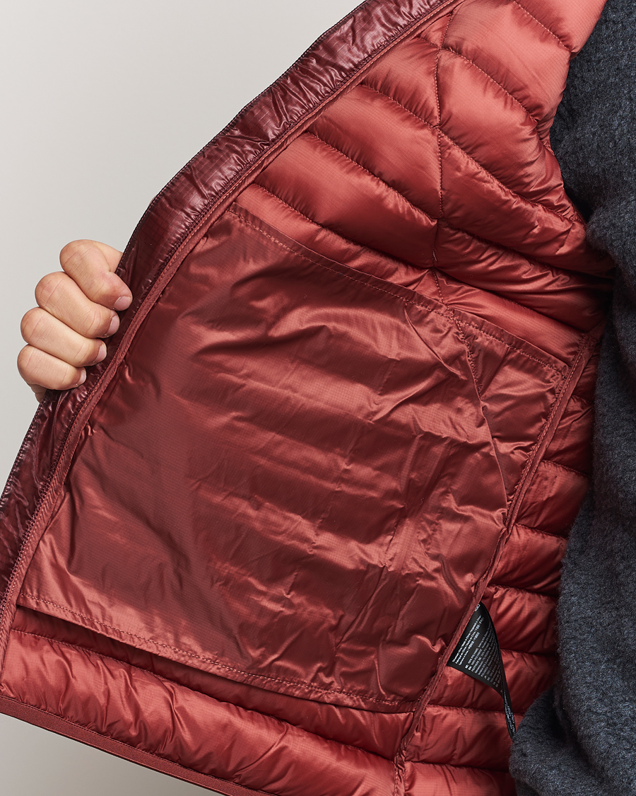 Homme | Manteaux Et Vestes | Klättermusen | Lopt Lightweight Down Vest Madder Red