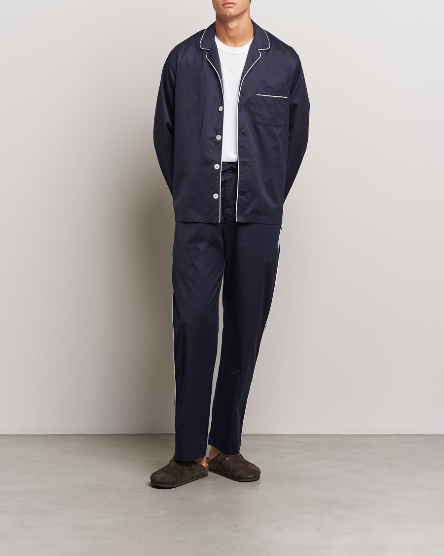 Homme | Tekla Sateen Pyjama Shirt Chelsea Navy | Tekla | Sateen Pyjama Shirt Chelsea Navy