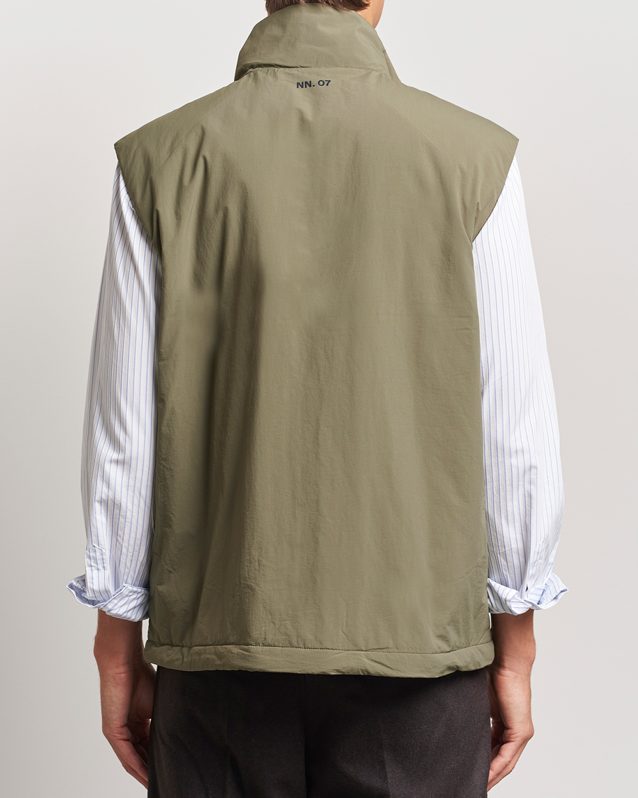 Homme | Manteaux Et Vestes | NN07 | Perry Nylon Padded Vest Capers Green