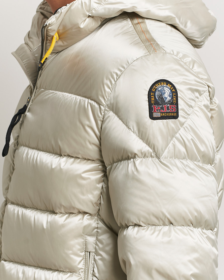 Homme | Manteaux Et Vestes | Parajumpers | Pharrell Sheen High Gloss Jacket Pelican