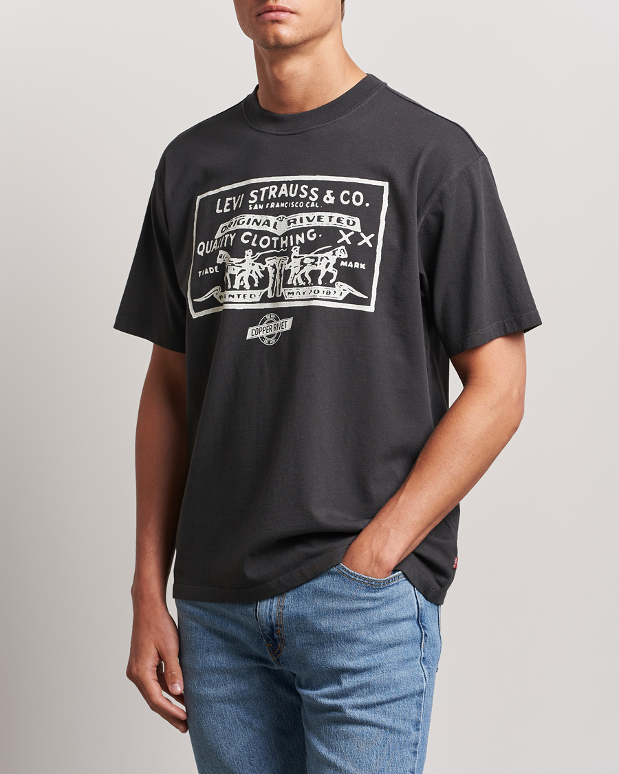 Homme |  | Levi\'s | Vintage Fit Graphic T-Shirt Pirate Black