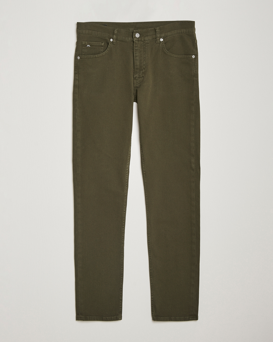 Homme | Pantalons | J.Lindeberg | Jay Solid Twill Stretch Jeans Forest Green