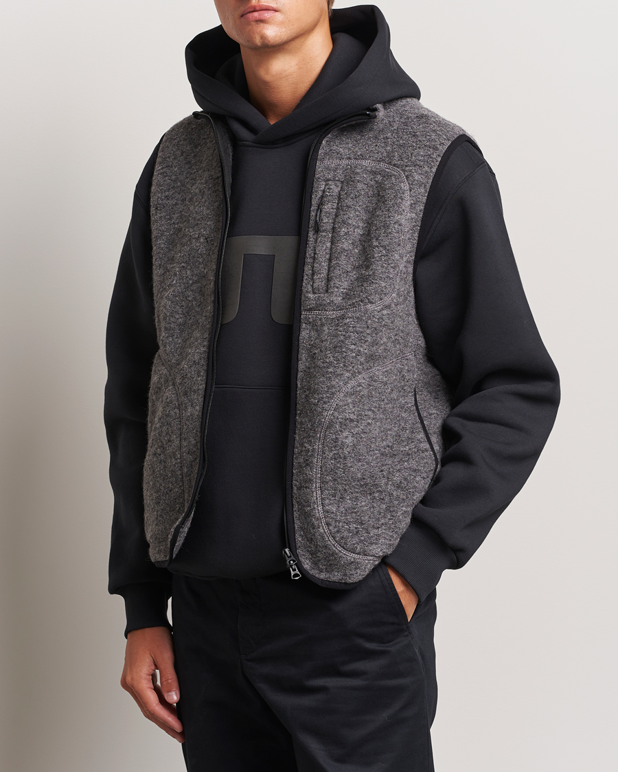 Homme | Gilets | J.Lindeberg | Duncan Wool Fleece Vest Light Grey Melange