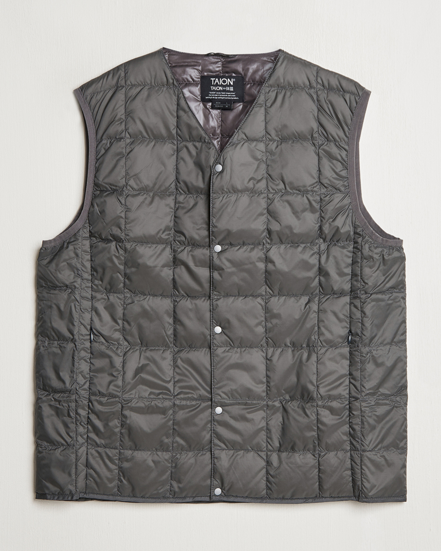 Homme | Manteaux Et Vestes | TAION | V-Neck Lightweight Down Vest Dark Grey