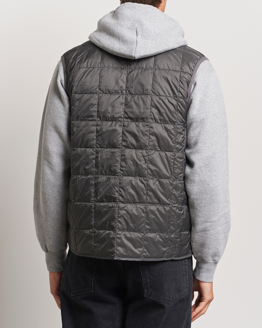 Homme | Manteaux Et Vestes | TAION | V-Neck Lightweight Down Vest Dark Grey