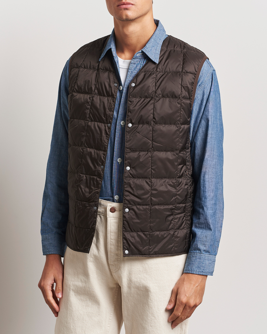Homme | Manteaux Et Vestes | TAION | V-Neck Lightweight Down Vest Dark Choco