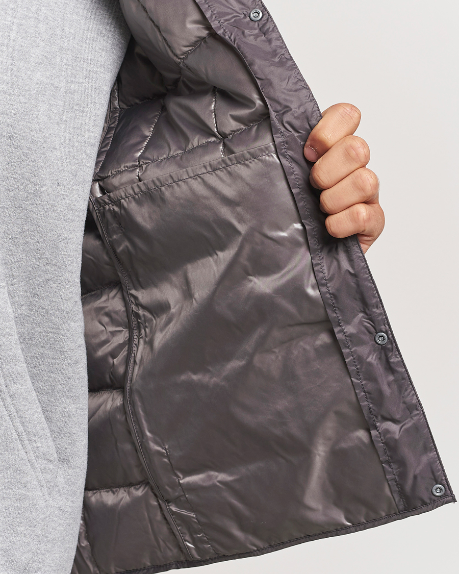 Homme | Gilets | TAION | V-Neck Lightweight Down Vest Gray