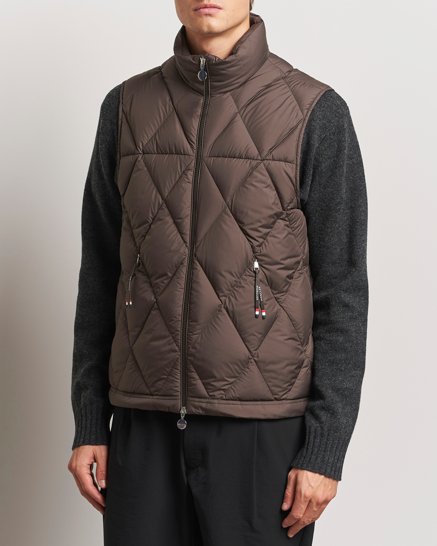 Homme | Manteaux Et Vestes | Moncler | Aroula Quilted Down Vest Dark Brown