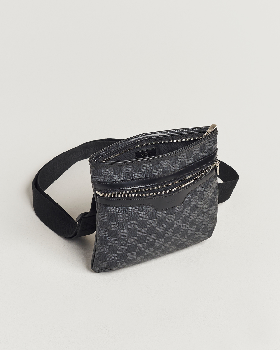 Homme | Louis Vuitton Pre-Owned Thomas Messenger Bag Damier Graphite | Louis Vuitton Pre-Owned | Thomas Messenger Bag Damier Graphite