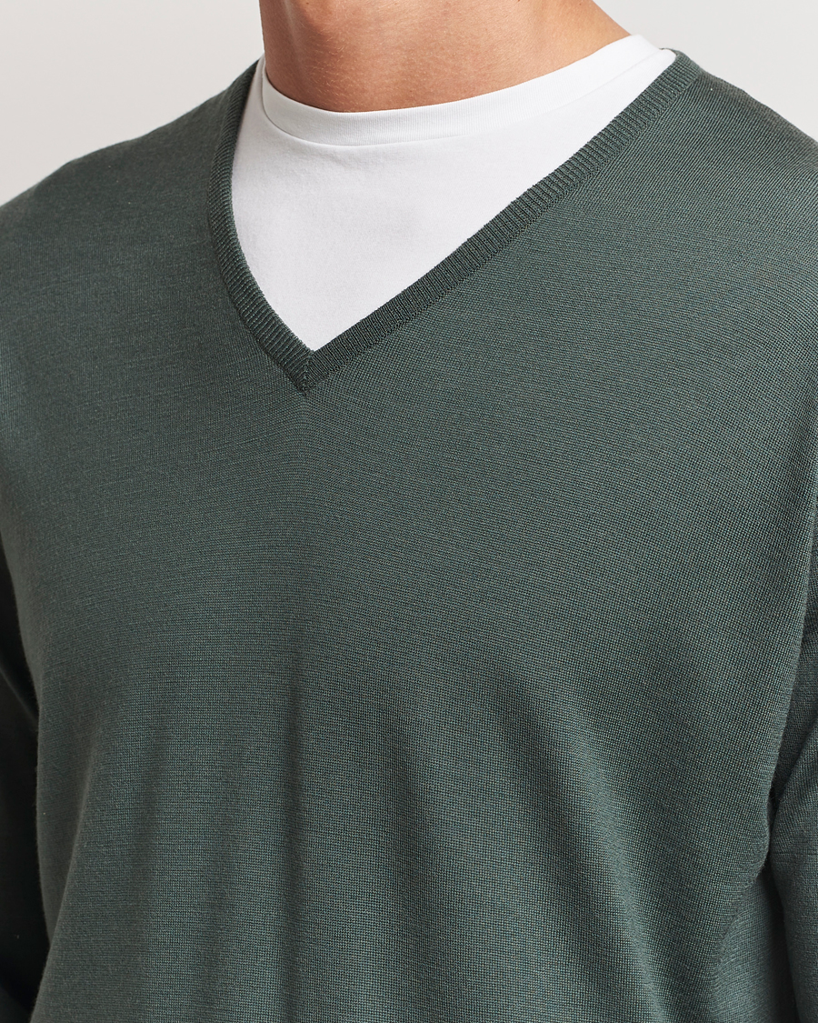 Homme | Pulls Et Tricots | John Smedley | Bobby Extra Fine Merino V-Neck Pullover Dark Green
