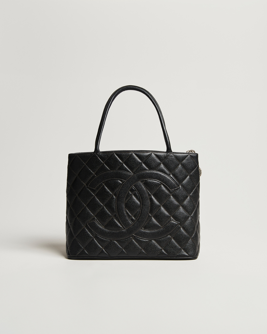 Homme | Chanel Pre-Owned Médallion Tote Bag Black Caviar | Chanel Pre-Owned | Médallion Tote Bag Black Caviar