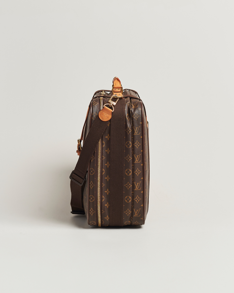 Homme | Louis Vuitton Pre-Owned Satellite Suitcase 53 Monogram | Louis Vuitton Pre-Owned | Satellite Suitcase 53 Monogram