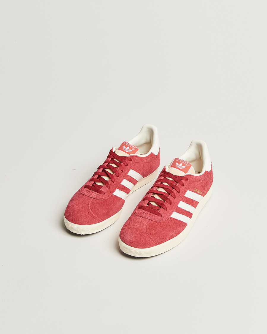 Homme | adidas Originals Gazelle Sneaker Red | adidas Originals | Gazelle Sneaker Red