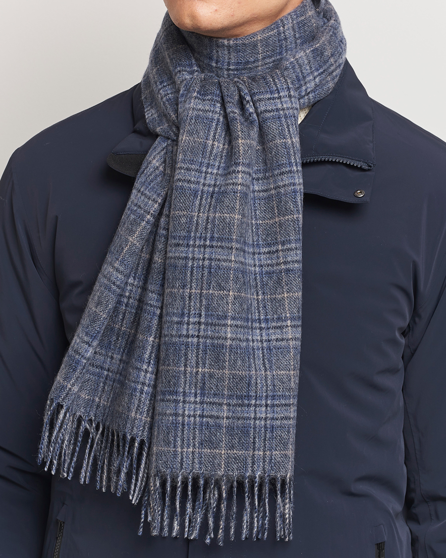 Homme | Amanda Christensen Merino Wool Glencheck Scarf Blue | Amanda Christensen | Merino Wool Glencheck Scarf Blue