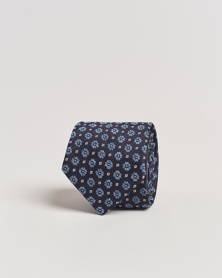 Homme | Amanda Christensen Silk/Cotton Printed Flower 8cm Tie Navy | Amanda Christensen | Silk/Cotton Printed Flower 8cm Tie Navy