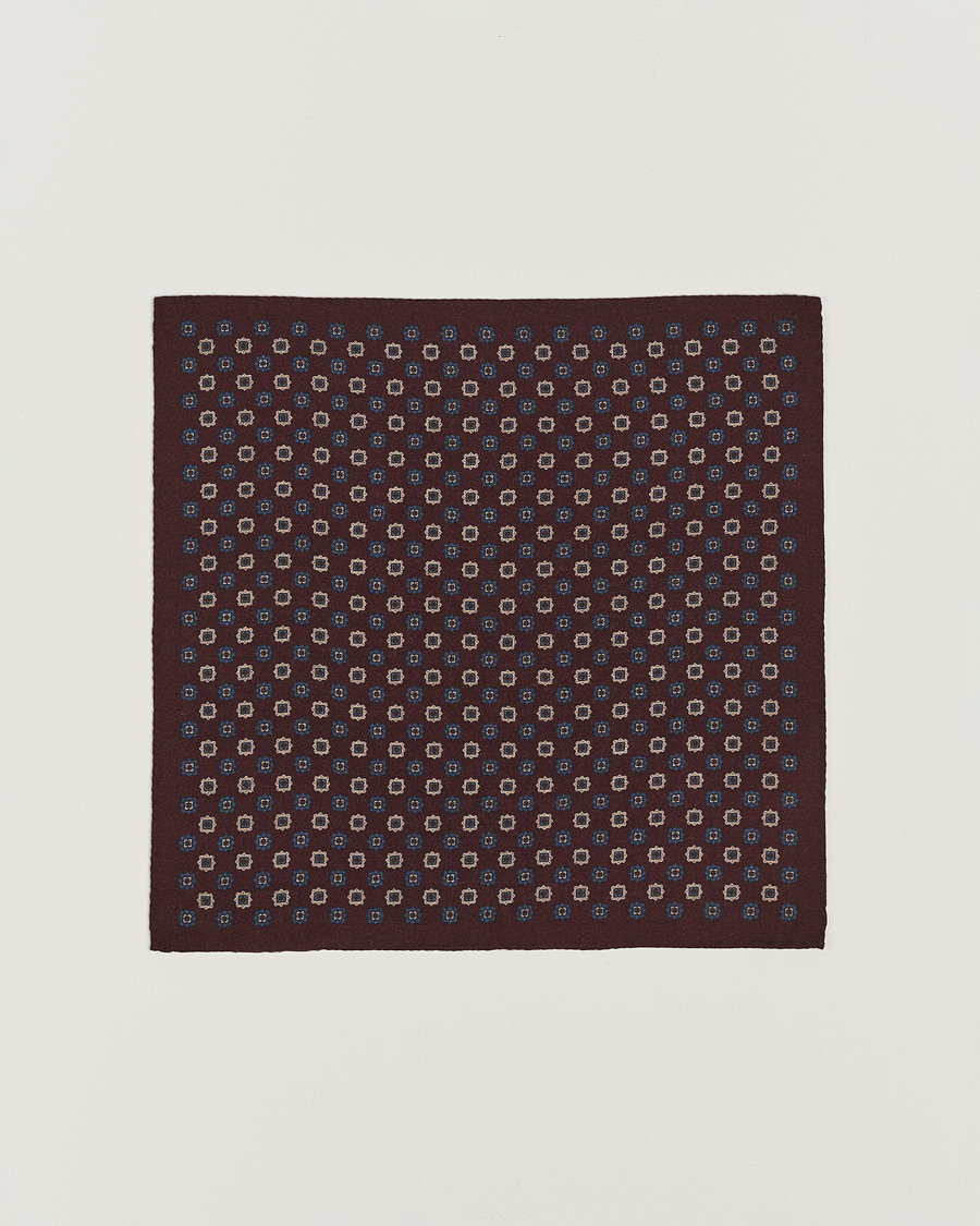 Homme | Amanda Christensen Wool Flannel Printed Flower Pocket Square Wine | Amanda Christensen | Wool Flannel Printed Flower Pocket Square Wine