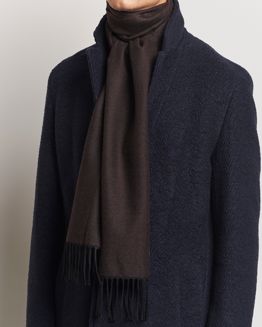 Homme | Eton Merino Wool Herringbone Scarf Dark Brown | Eton | Merino Wool Herringbone Scarf Dark Brown