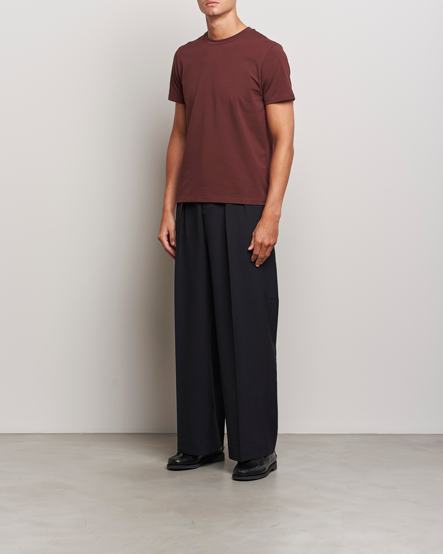 Homme | T-shirts | Filippa K | Soft Lycra T-Shirt Mahogany Brown