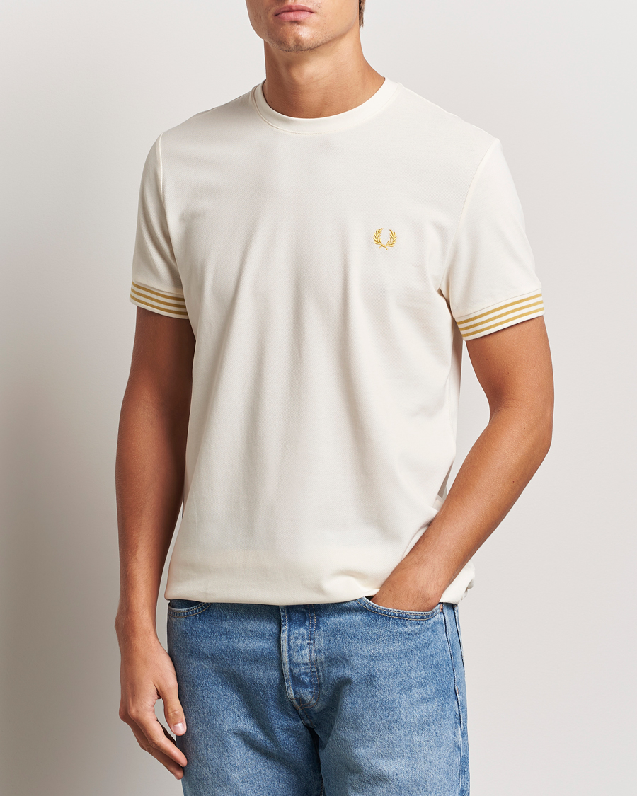 Homme | T-shirts | Fred Perry | Striped Cuff Crew Neck T-Shirt Ecru
