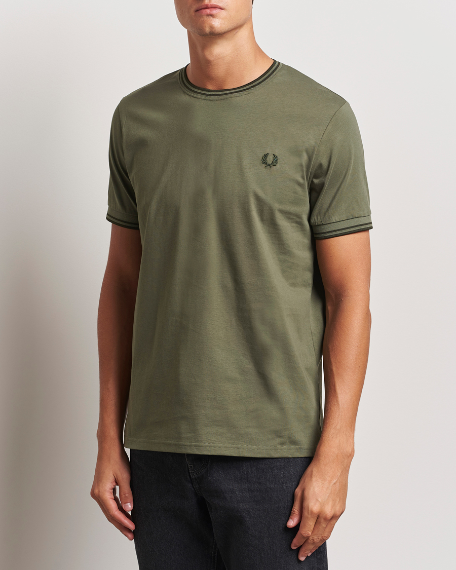 Homme | T-shirts | Fred Perry | Twin Tipped T-Shirt Laurel Green