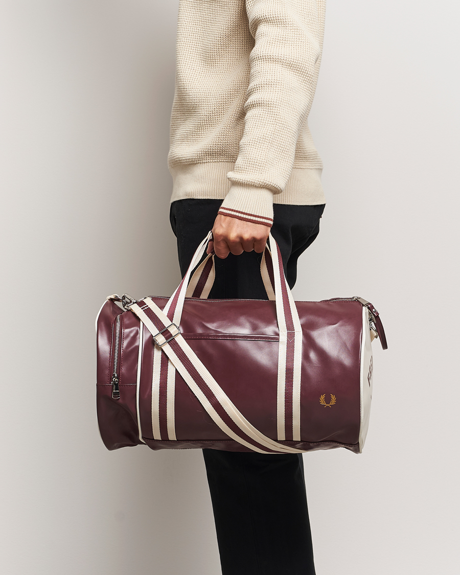 Homme | Sacs | Fred Perry | Fred PerryClassic Barrel BagOxblood/Ecru