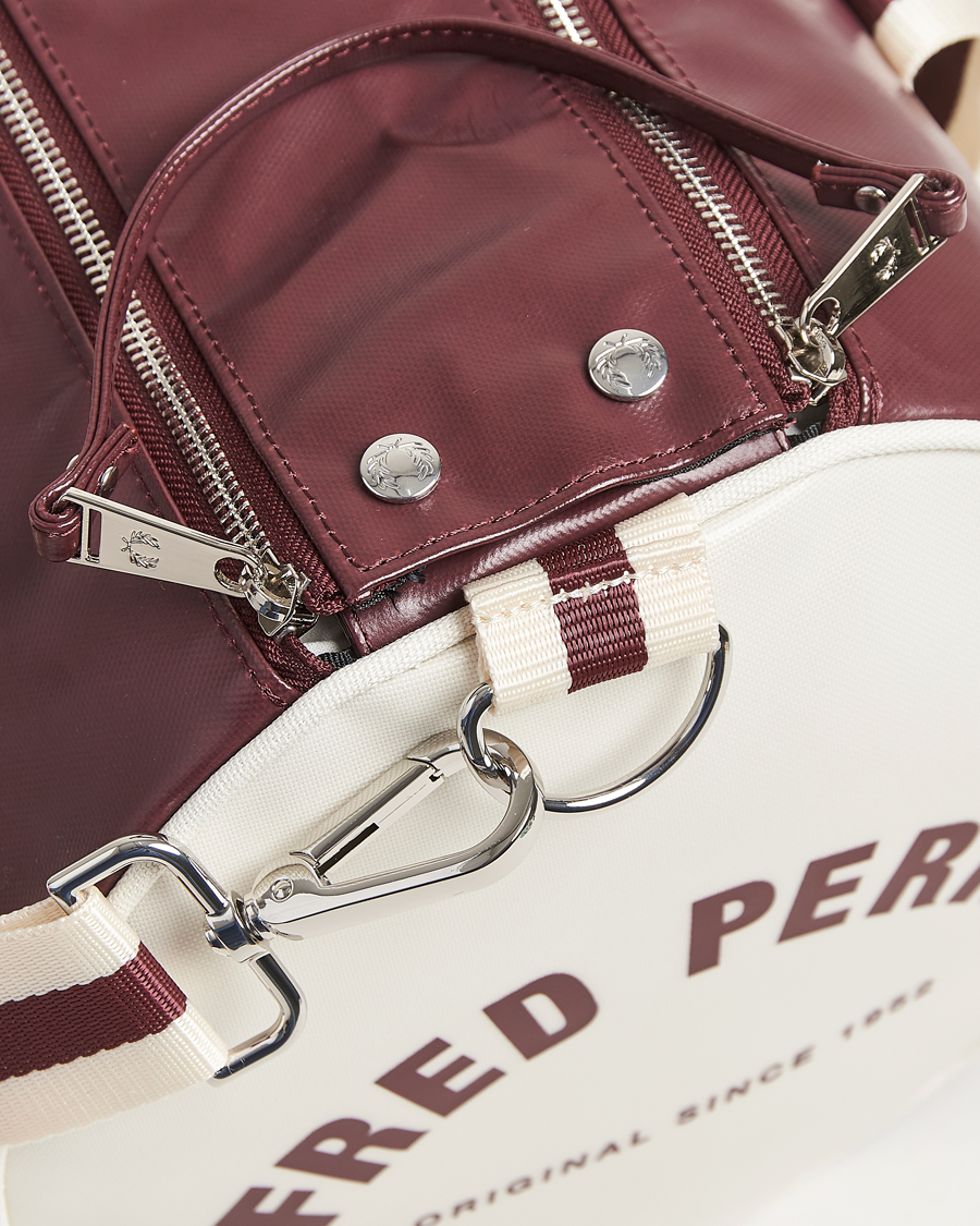 Homme | Sacs | Fred Perry | Fred PerryClassic Barrel BagOxblood/Ecru