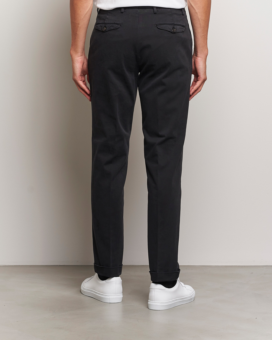 Homme | Pantalons | Briglia 1949 | Easy Fit Pleated Cotton Stretch Chino Black