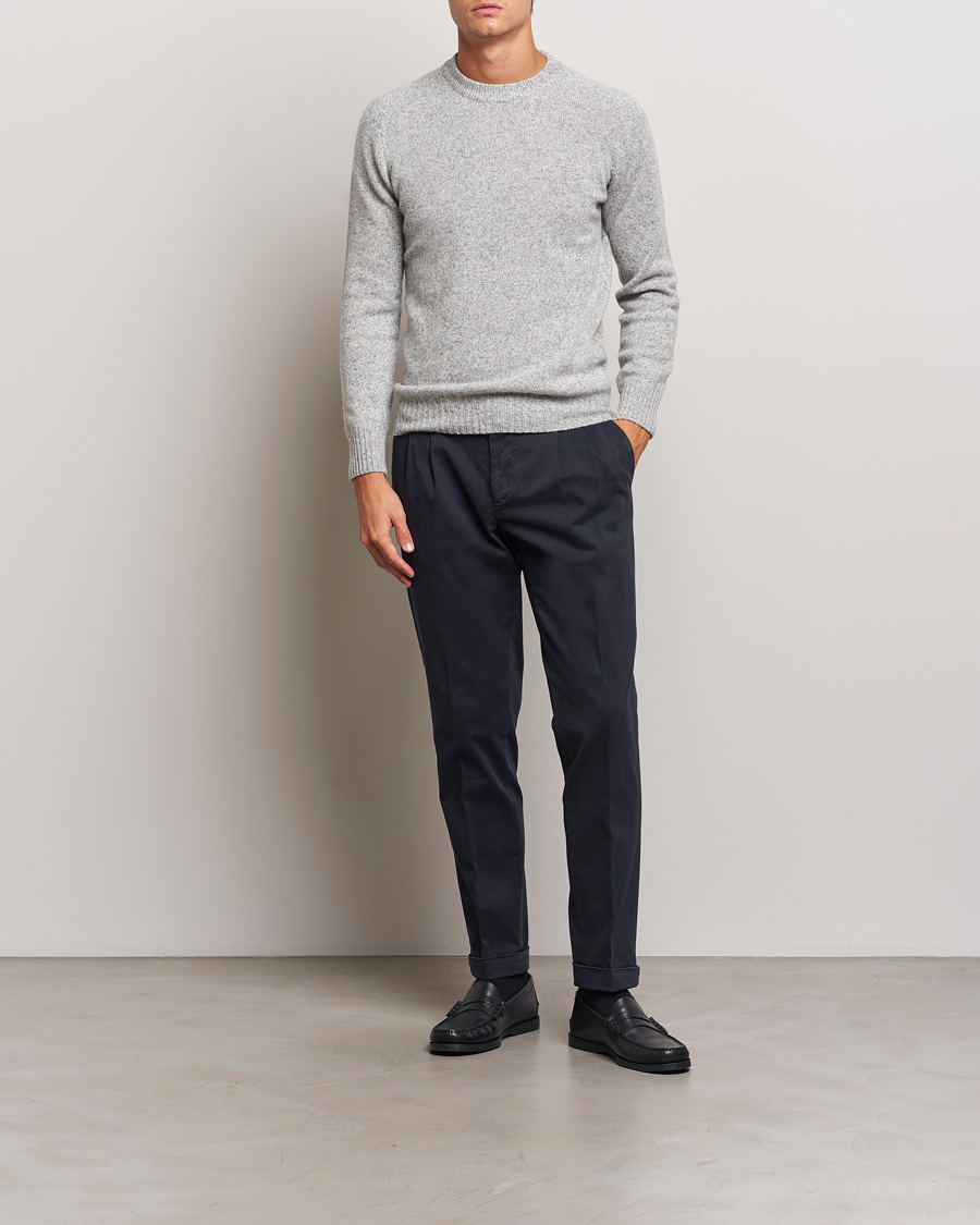 Homme | Pantalons | Briglia 1949 | Easy Fit Pleated Cotton Stretch Chino Navy