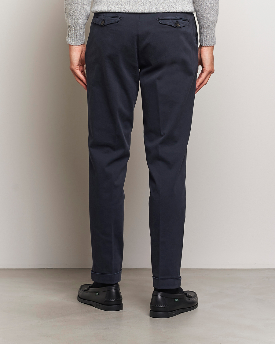 Homme | Pantalons | Briglia 1949 | Easy Fit Pleated Cotton Stretch Chino Navy
