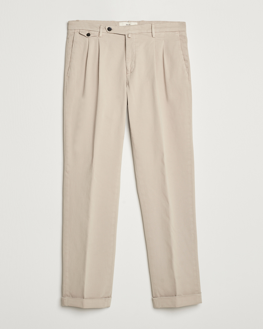 Homme | Pantalons | Briglia 1949 | Easy Fit Pleated Cotton Stretch Chino Beige