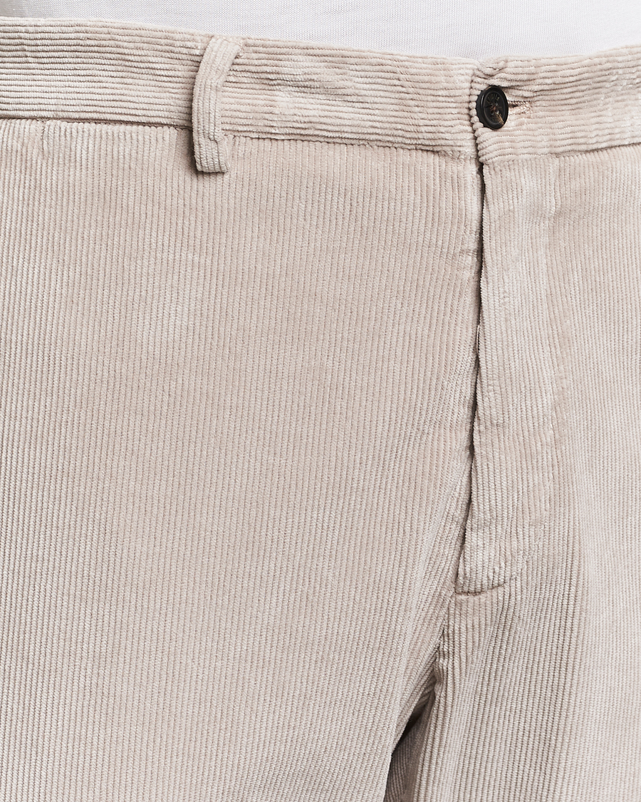 Homme | Pantalons | Briglia 1949 | Easy Fit Corduroy Trousers Beige