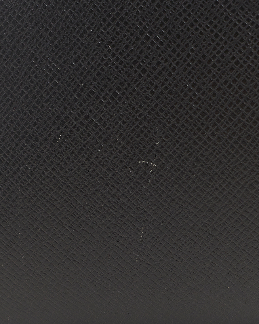 Homme | Louis Vuitton Pre-Owned Anton Brief Taiga Noir Silver | Louis Vuitton Pre-Owned | Anton Brief Taiga Noir Silver