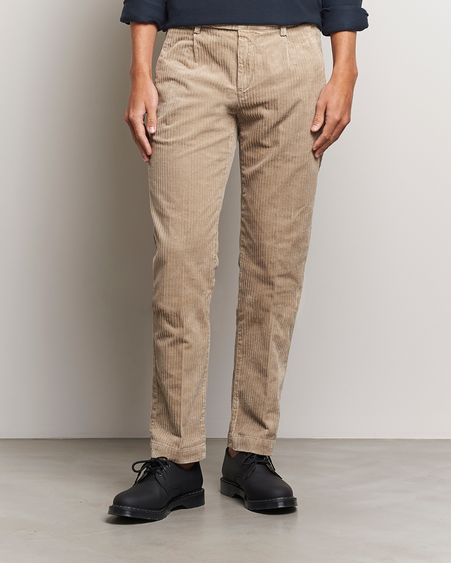 Homme | Pantalons | Massimo Alba | Ionio Wale Corduroy Trousers Beige