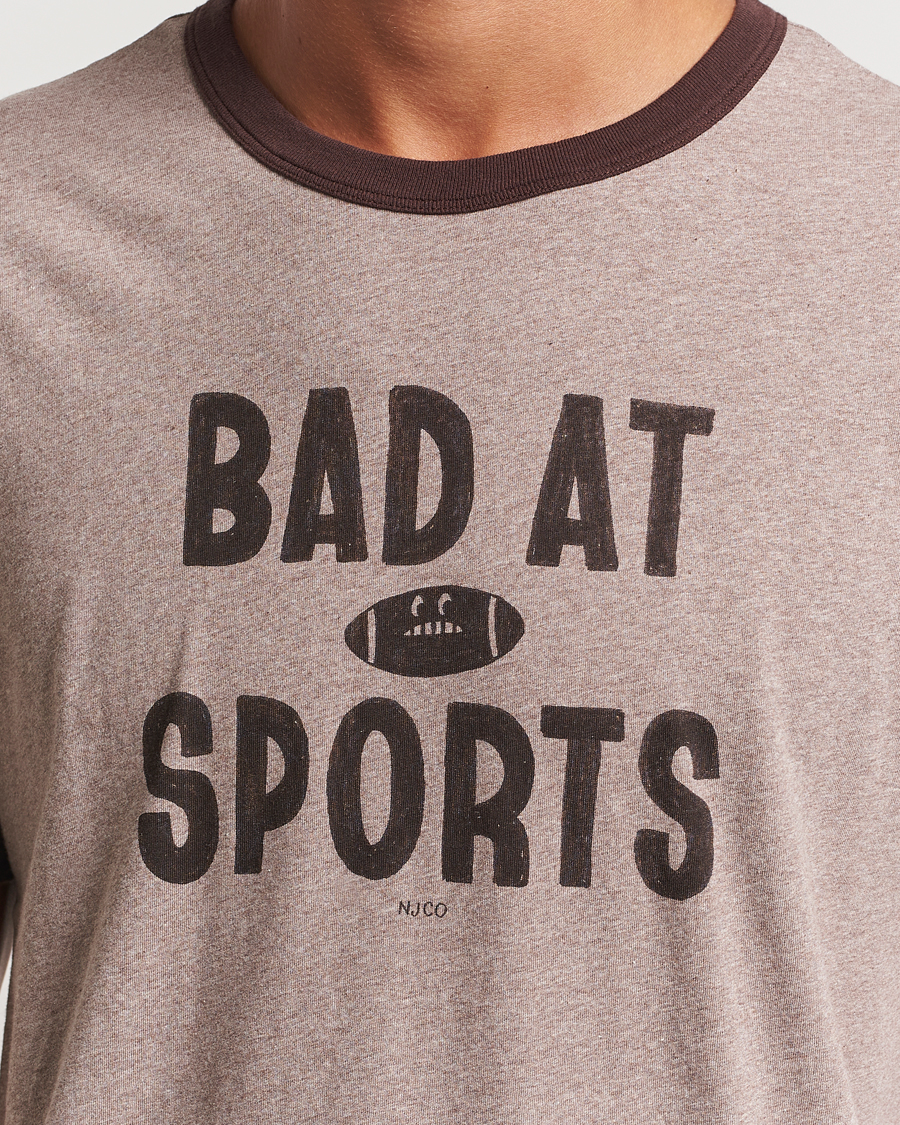 Homme | T-shirts | Nudie Jeans | Ricky Bad At Sport T-Shirt Beige Melange