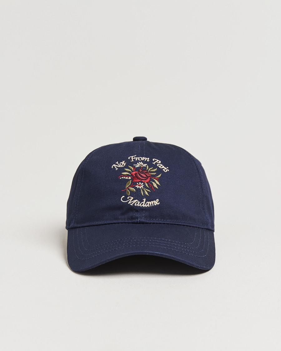 Homme | Drôle de Monsieur Flower Slogan Baseball Cap Dark Navy | Drôle de Monsieur | Flower Slogan Baseball Cap Dark Navy