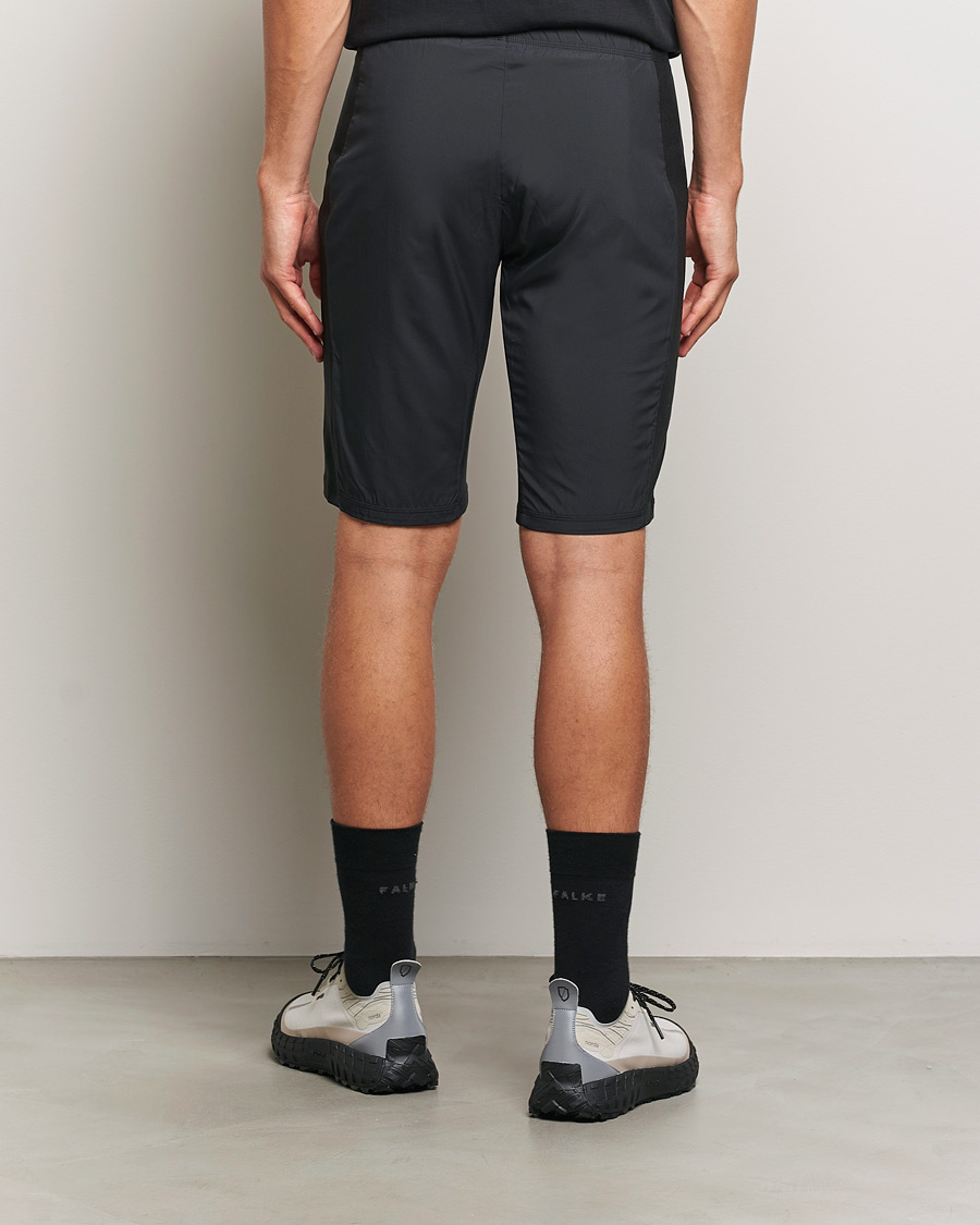 Homme | Shorts | Houdini | Moonwalk Primaloft Padded Shorts True Black