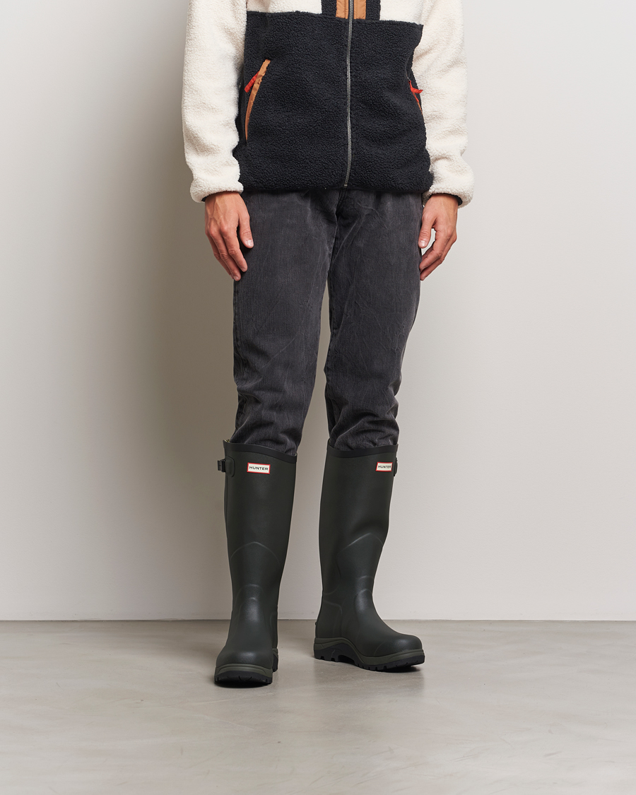 Homme | Hunter Balmoral Classic Side Adjustable Boot Dark Olive | Hunter | Balmoral Classic Side Adjustable Boot Dark Olive