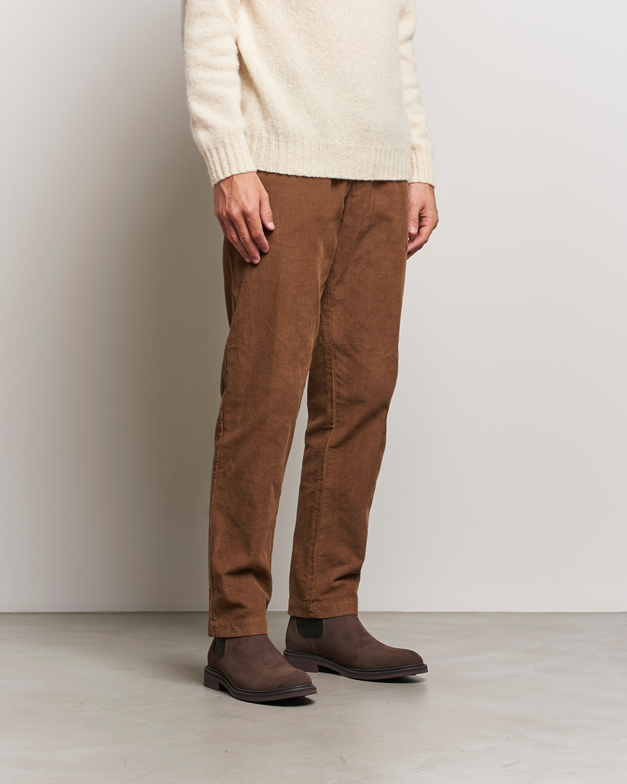 Homme | Bottes | Loake Shoemakers | Ducksworth Waterproof Chelsea Boot Brown Nubuck