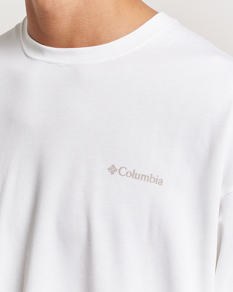 Homme | T-shirts | Columbia | Duxbery Relaxed Long Sleeve T-Shirt White