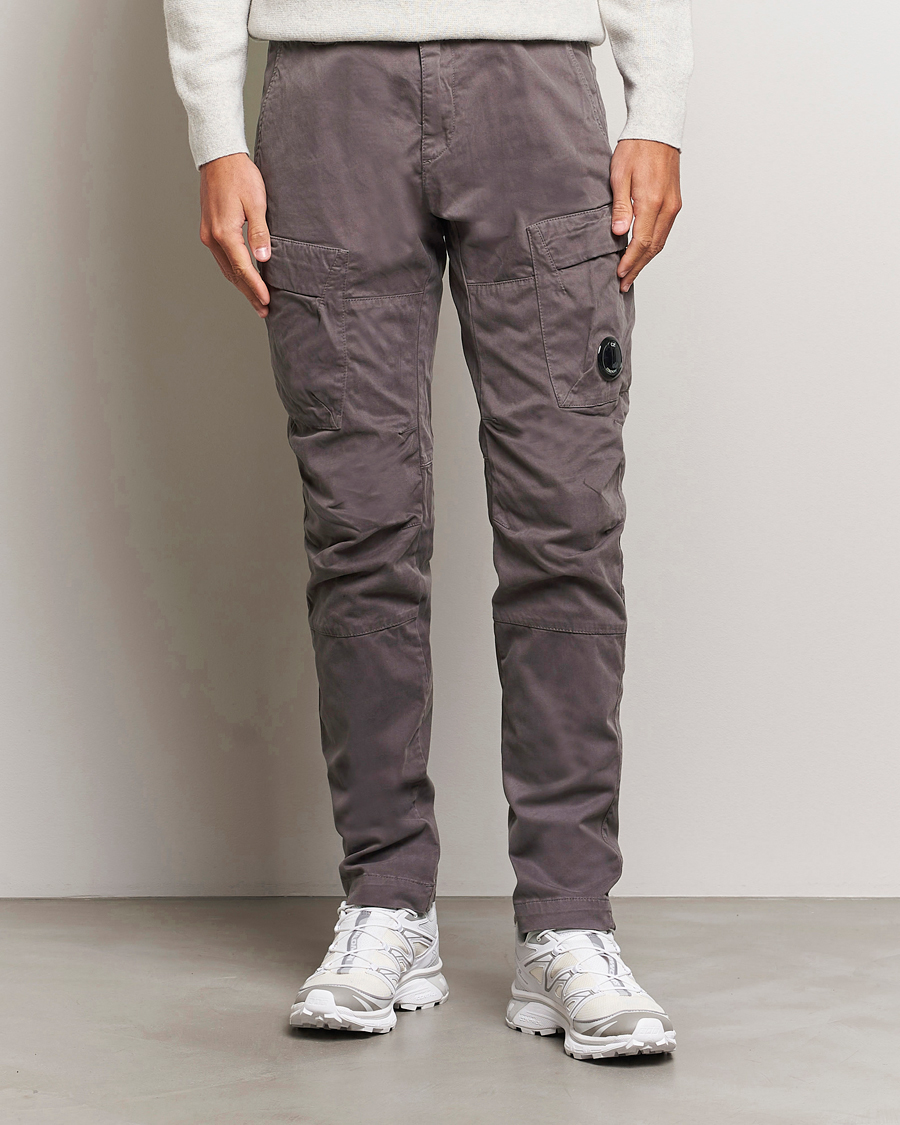 Homme | Pantalons | C.P. Company | Stretch Satin Lens Cargo Pants Dark Grey
