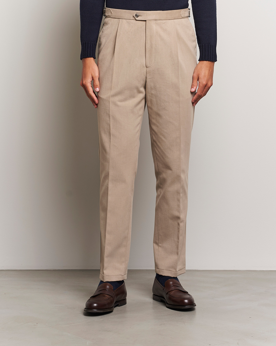 Homme | Pantalons | Oscar Jacobson | Delon Brushed Cotton Trousers Beige