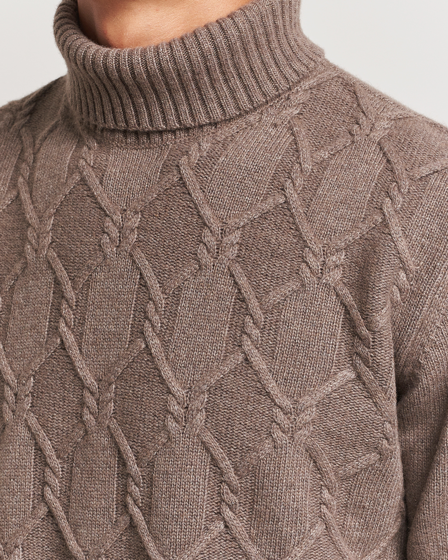 Homme | Pulls Et Tricots | Oscar Jacobson | Salomon Heavy Knitted Cable Rollneck Light Brown