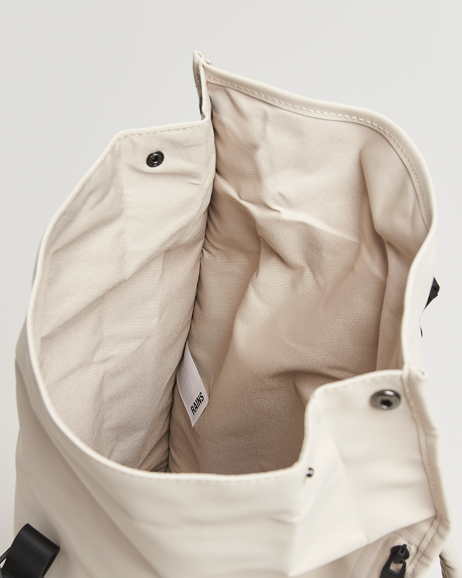 Homme | RAINS Rolltop Rucksack Dune | RAINS | Rolltop Rucksack Dune