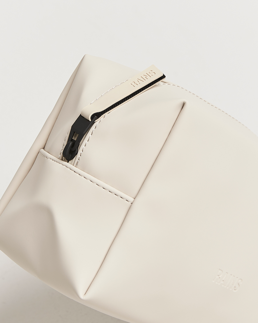 Homme | RAINS Washbag Small Dune | RAINS | Washbag Small Dune